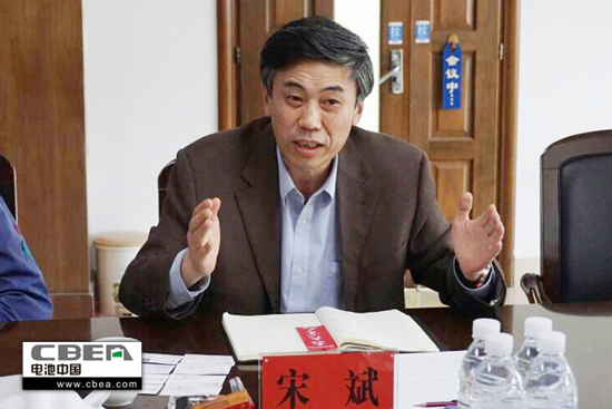 1 圖為圣陽(yáng)股份董事長(zhǎng)宋斌.jpg