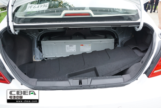 1467939669756068105.jpg 吉利混動(dòng)新能源汽車搭載的鎳氫電池包.jpg