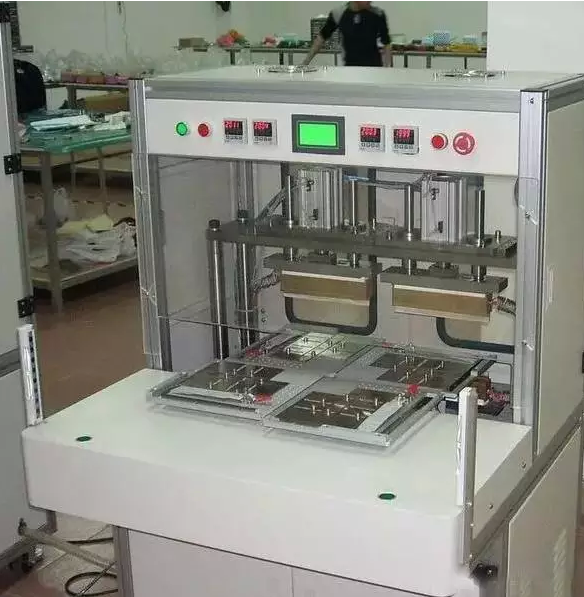 1501208426556025391.png 從軟包鋰電芯生產(chǎn)封裝流程 看鋁塑膜的重要性05.png