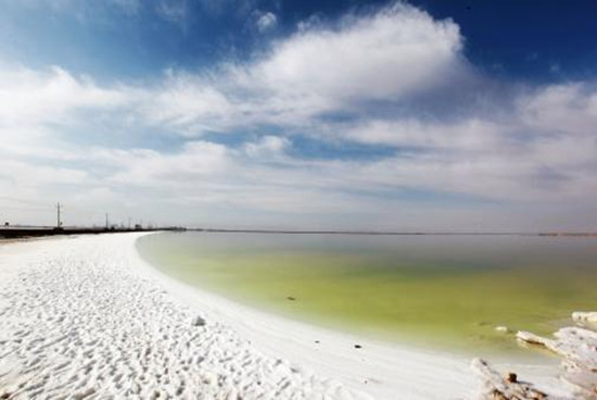 1507687445563066283.jpg 鹽湖_副本.jpg