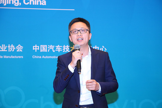 1516508097915064669.jpg 主題峰會1-夏珩-小鵬汽車創(chuàng)始人、總裁(2).jpg