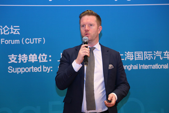 峰會(huì)8：Joe Pattinson—寶馬中國(guó)移動(dòng)出行服務(wù)總監(jiān)（2）.jpg