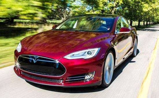 特斯拉在華召回1.4萬(wàn)輛 電動(dòng)車亟待破解安全難題