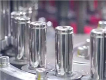 猛犸電動(dòng)21700鋰電新國(guó)標(biāo)車上市 圓柱電池開辟第二戰(zhàn)場(chǎng)