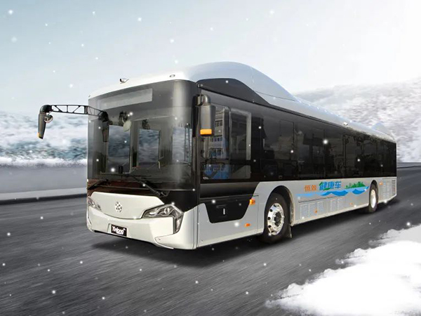 奮進(jìn)前行 銀隆斬獲影響中國客車業(yè)雙項(xiàng)大獎