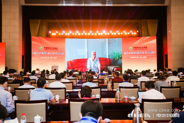 中國工程院院士衣寶廉視頻致辭 中國工程院院士衣寶廉視頻致辭