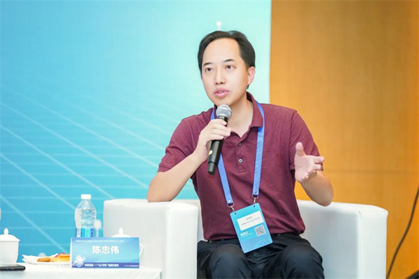 “Li+學社”高端對話:警惕全球化機遇下,鋰電企業的出海挑戰和技術迭代風險 “Li+學社”高端對話:警惕全球化機遇下,鋰電企業的出海挑戰和技術迭代風險