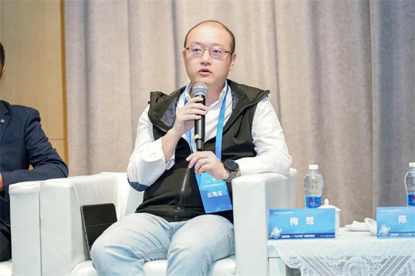 “Li+學社”高端對話:警惕全球化機遇下,鋰電企業的出海挑戰和技術迭代風險 “Li+學社”高端對話:警惕全球化機遇下,鋰電企業的出海挑戰和技術迭代風險