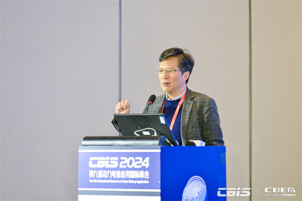 大會主席/同濟(jì)大學(xué)教授魏學(xué)哲致辭