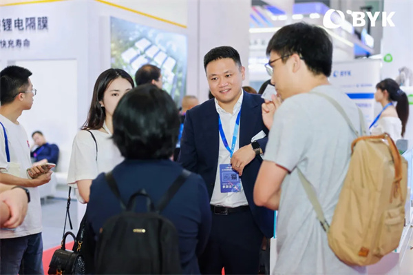 畢克化學(xué)“芯”技術(shù)，助力突破電池性能邊界