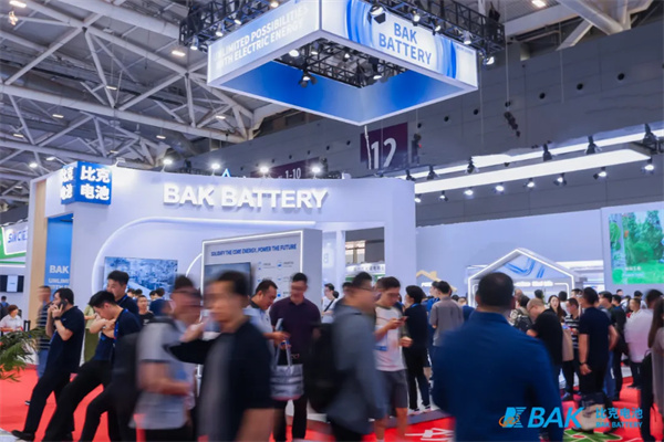 比克電池亮相CIBF2025,全品類布局構建發展“芯”引擎 比克電池亮相CIBF2025,全品類布局構建發展“芯”引擎