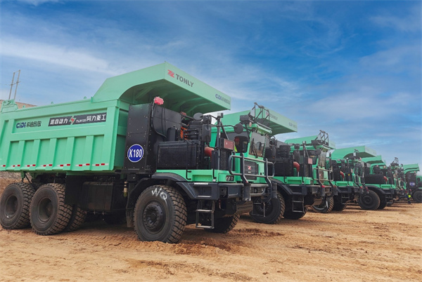 2025，微宏動力礦卡“芯”戰記：從邊疆到未來